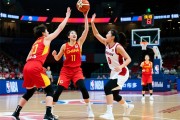 中国女篮昨晚对阵日本女篮精彩瞬间全场93-61大胜对手